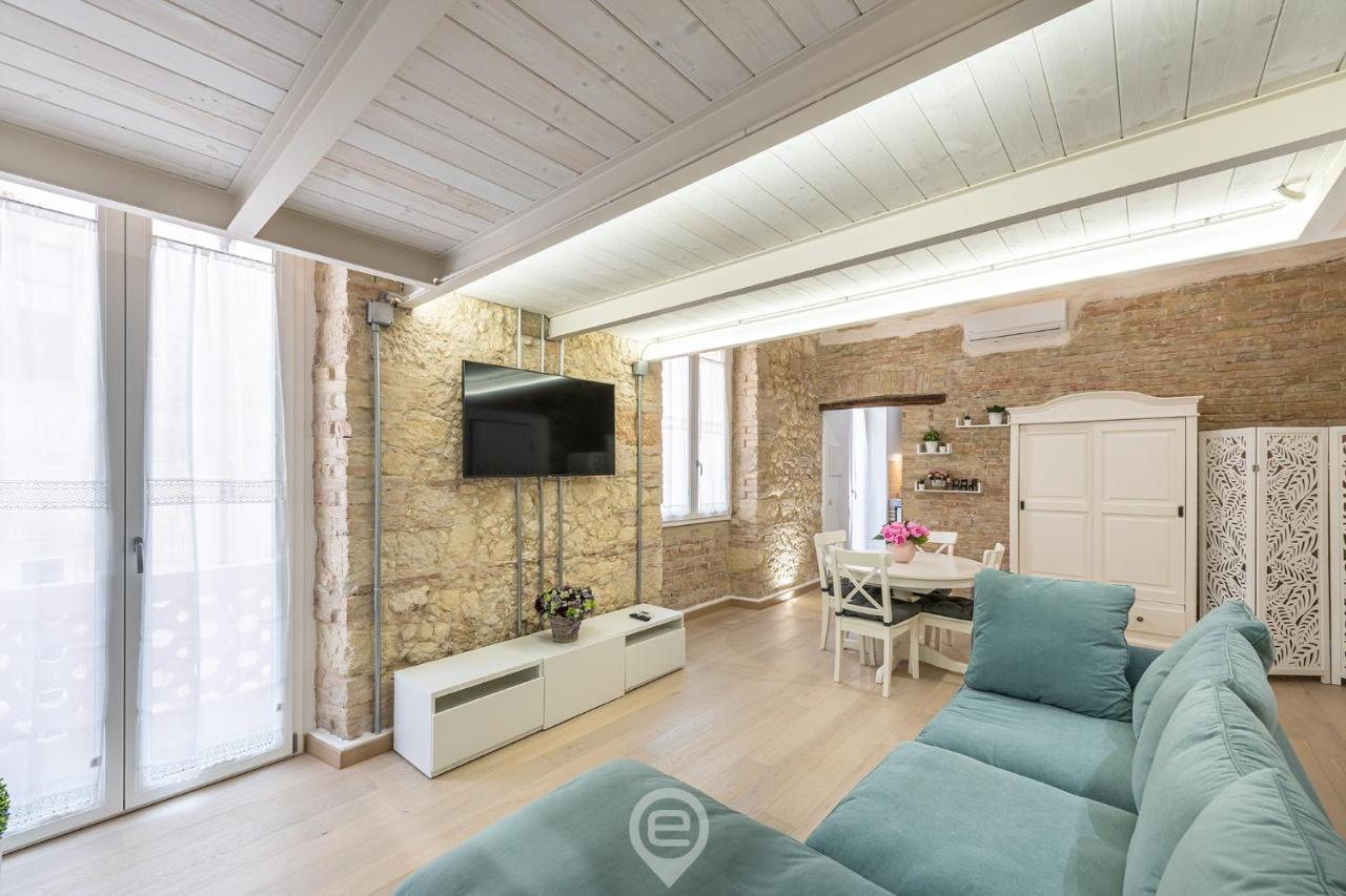 Adriana'S New Loft Apartment Cagliari Exterior photo